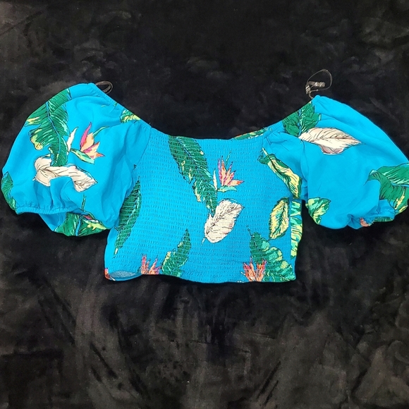 SO Tropical Floral Blue Puff Sleeve Top - Picture 6 of 8